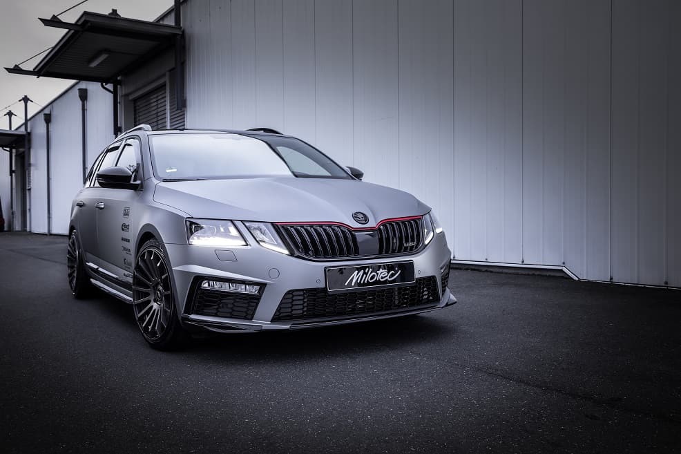 Octavia III RS 245 Front