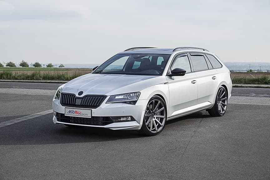 Škoda Superb III