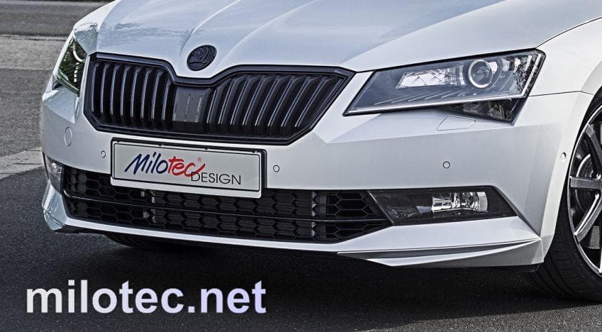 345404 Front bumper trim