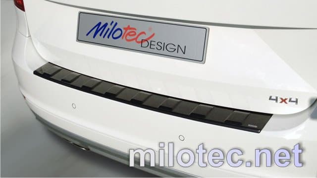 85804 Накладка заднього бампера