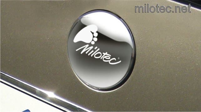 86501 Накладка емблеми задньої Milotec
