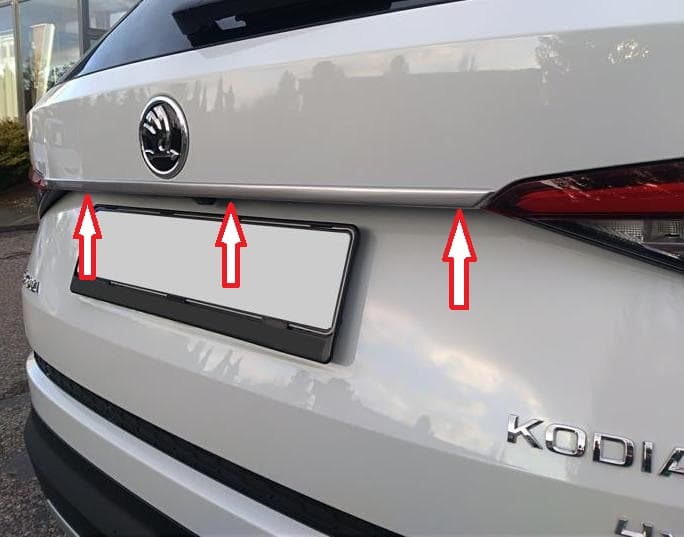 95822 Декоративная накладка над задним номерным знаком