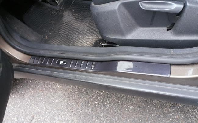 87604 Накладки порогов