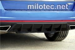 Накладка на задній бампер thumbnail 1