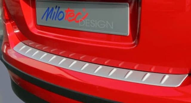 39815 Fifth door threshold